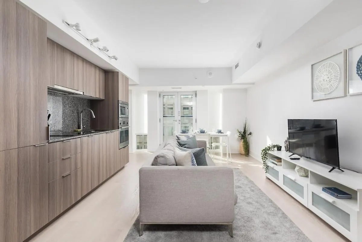 Apartment Central Downtown 1 And Den W 3 Beds Sleeps 4 By Uoft Toronto